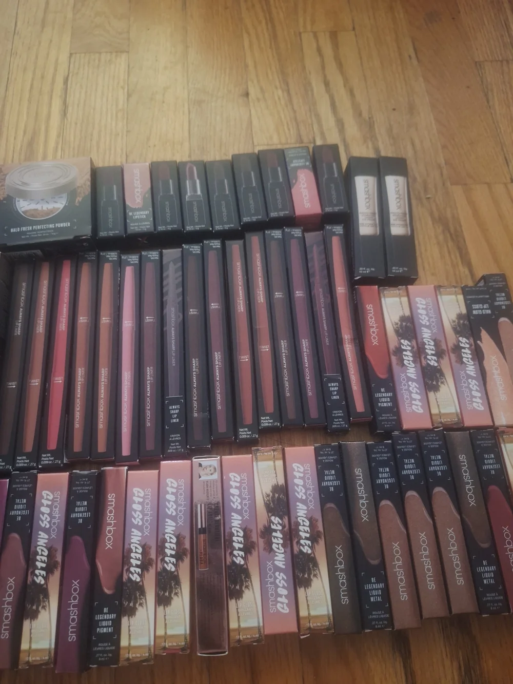 Smashbox Lipstick & Lip Gloss Set in Mixed Nude and Pink Shades - Picture 1 of 4